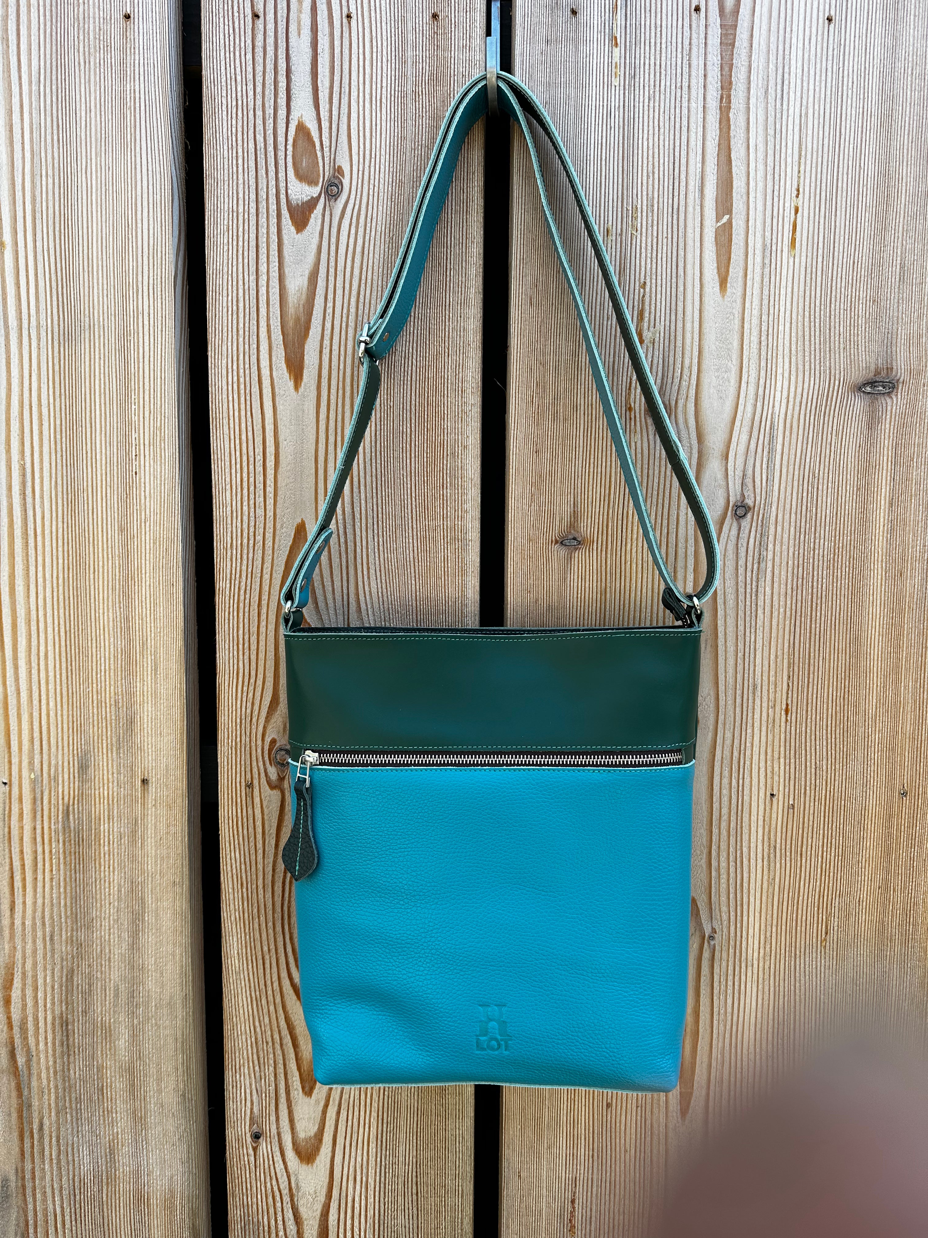 Handgmaakte schoudertas SAMMY turquoise en groen