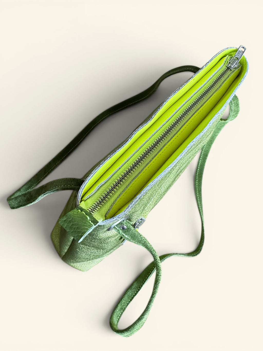 Handgemaakte handtas BiLLy groen glitter
