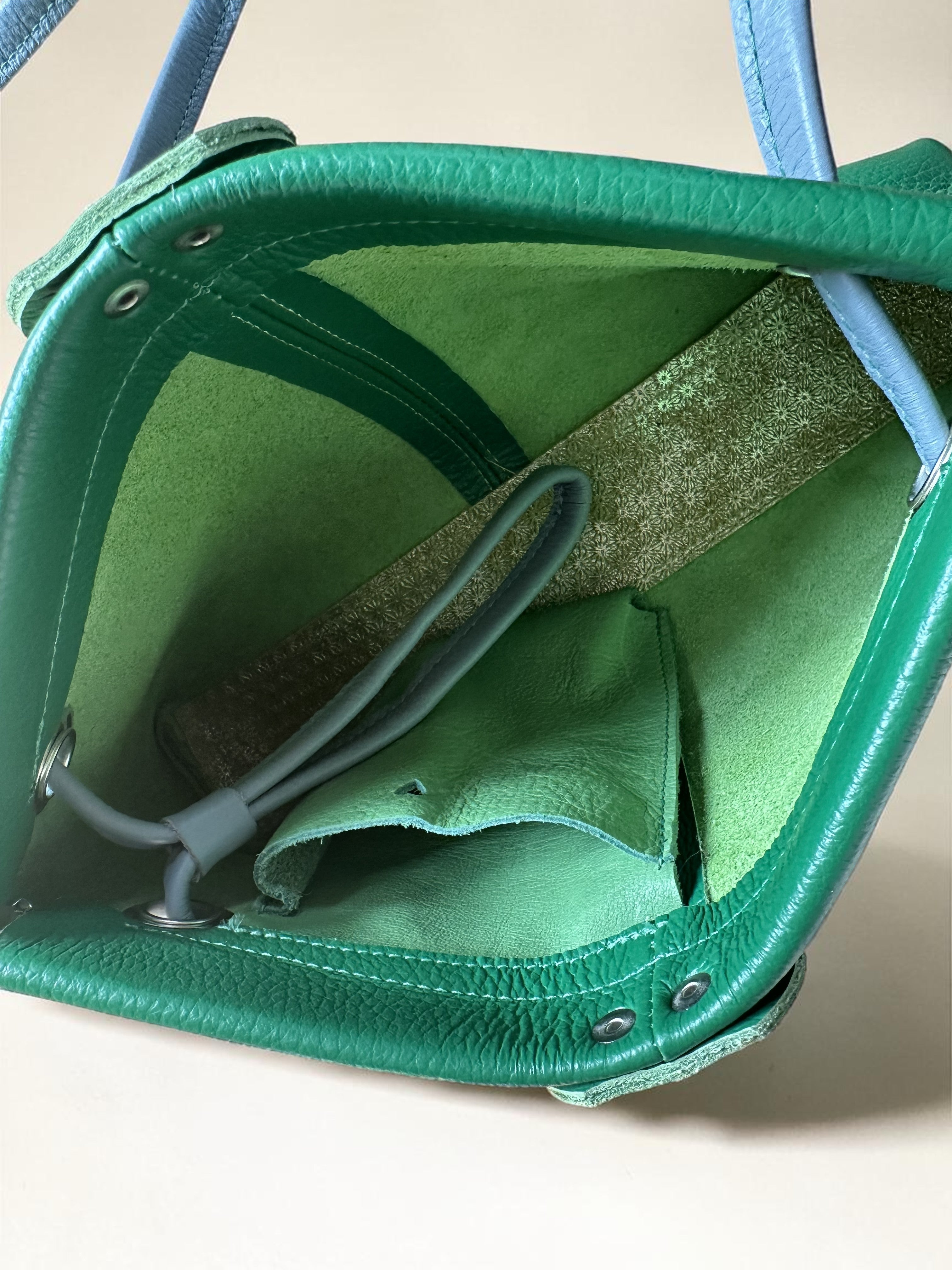 Handgemaakte handtas BoBBY groen