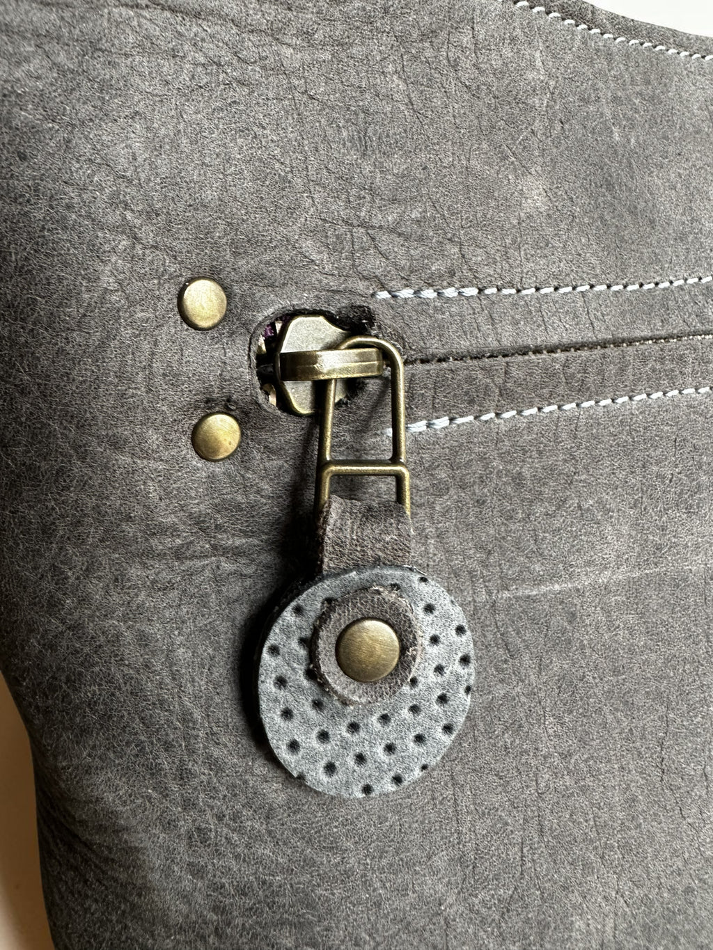 Schoudertas OCKE anthracite / jeansblue met print