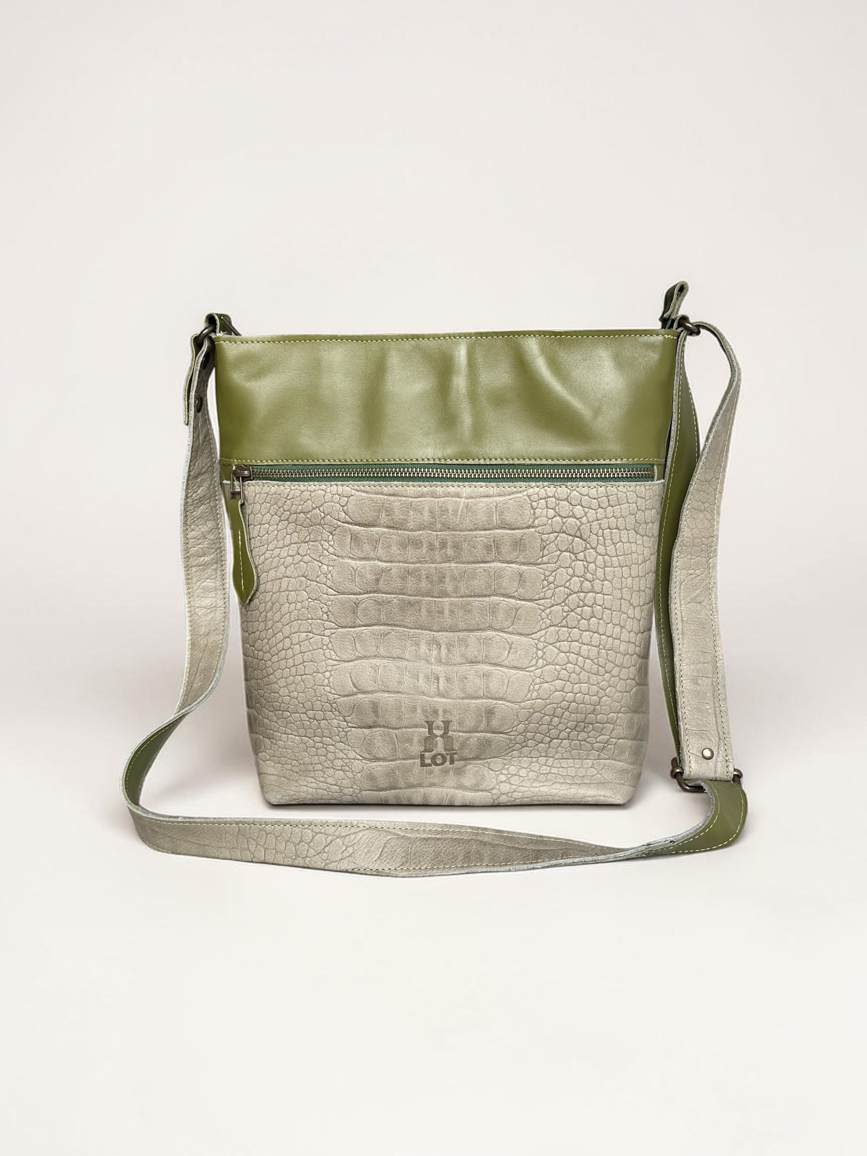 Schoudertas SAMMY lever met croco print en kaki