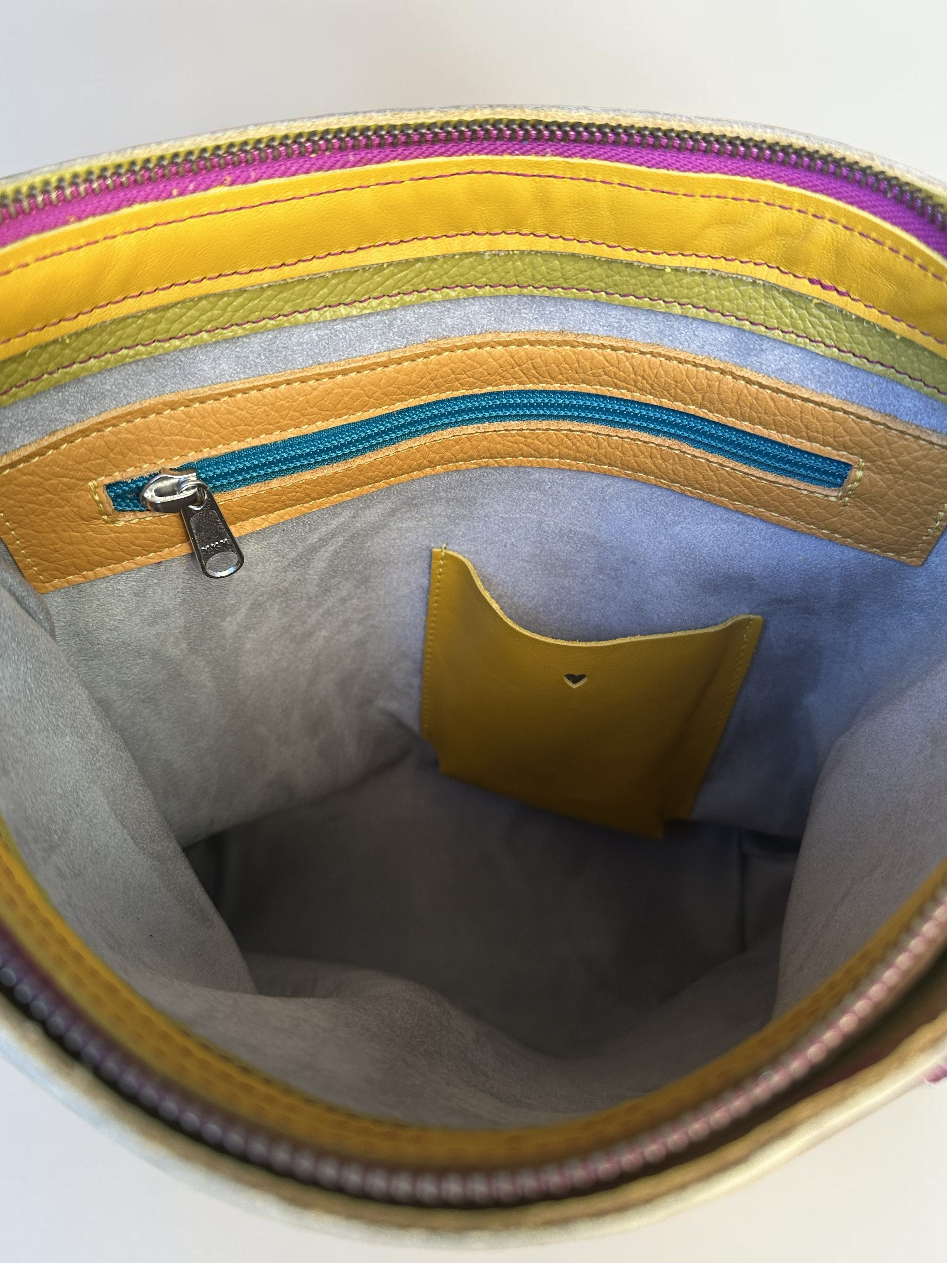 schoudertas SAMMY pistache / creme fuchsia rits